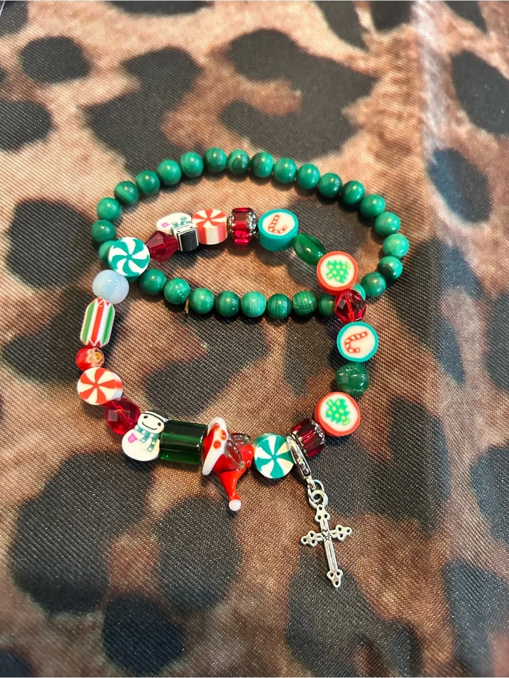 Holiday Green Beaded Kids Bracelet with Festive Charms